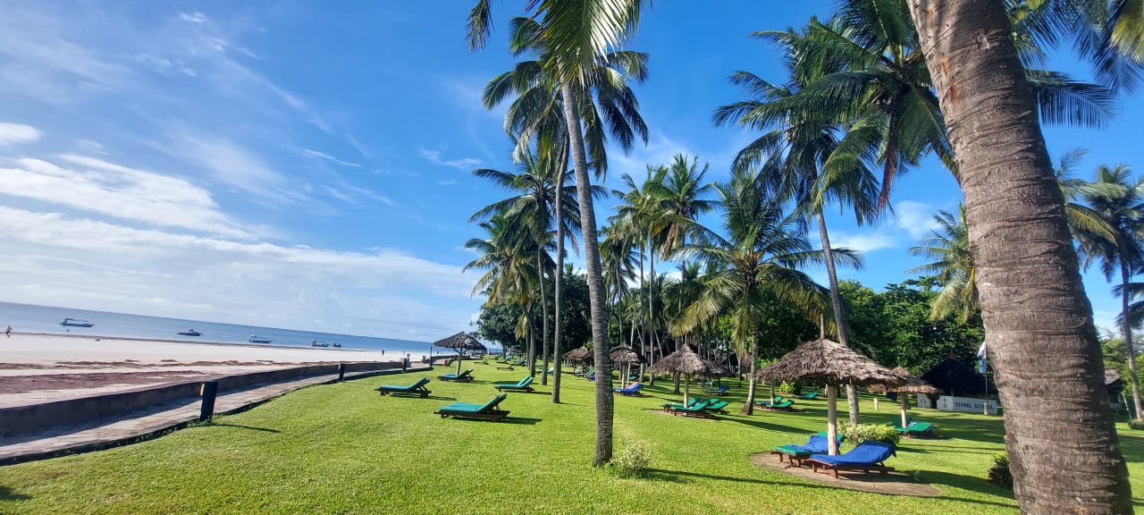 Strand Neptune Paradise Beach Resort & Spa