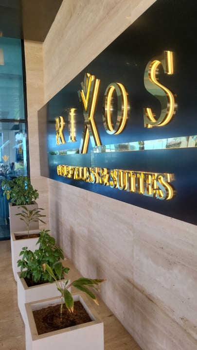Außenansicht Pickalbatros Luxury Suites
