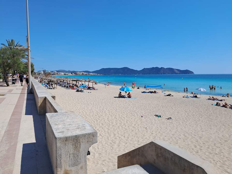 Strand Aparthotel Playa Dorada