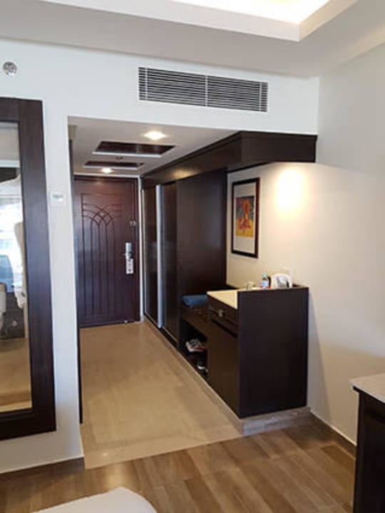 Albatros White Beach  Pickalbatros White Beach Resort - Hurghada