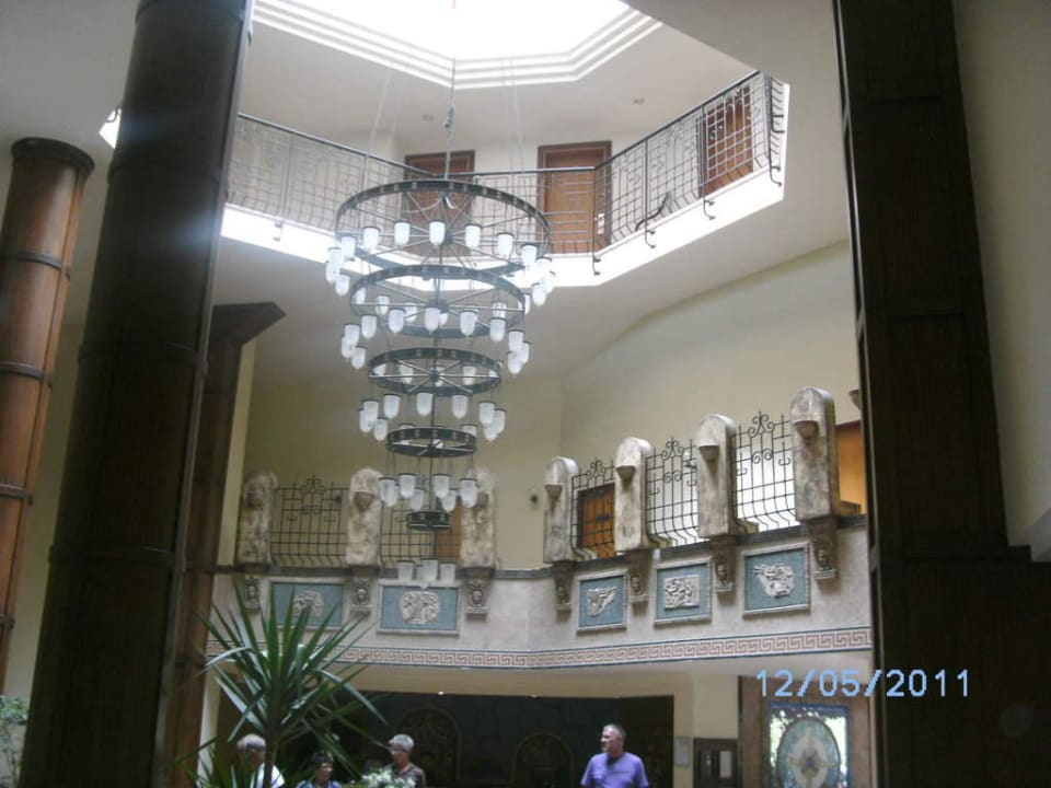 Lobby Hotel Villa Side