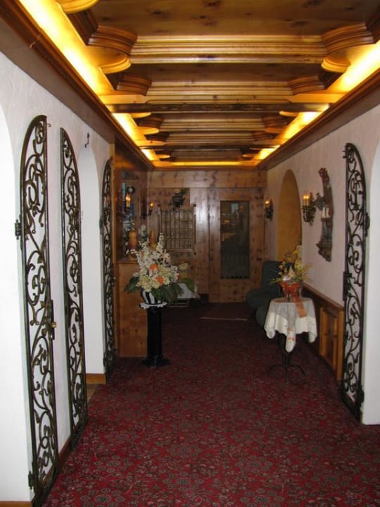 Blick zur Rezeption Hotel Metzgerwirt