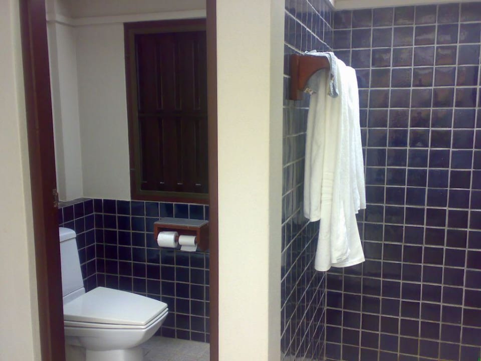 Bad Botany Beach Resort