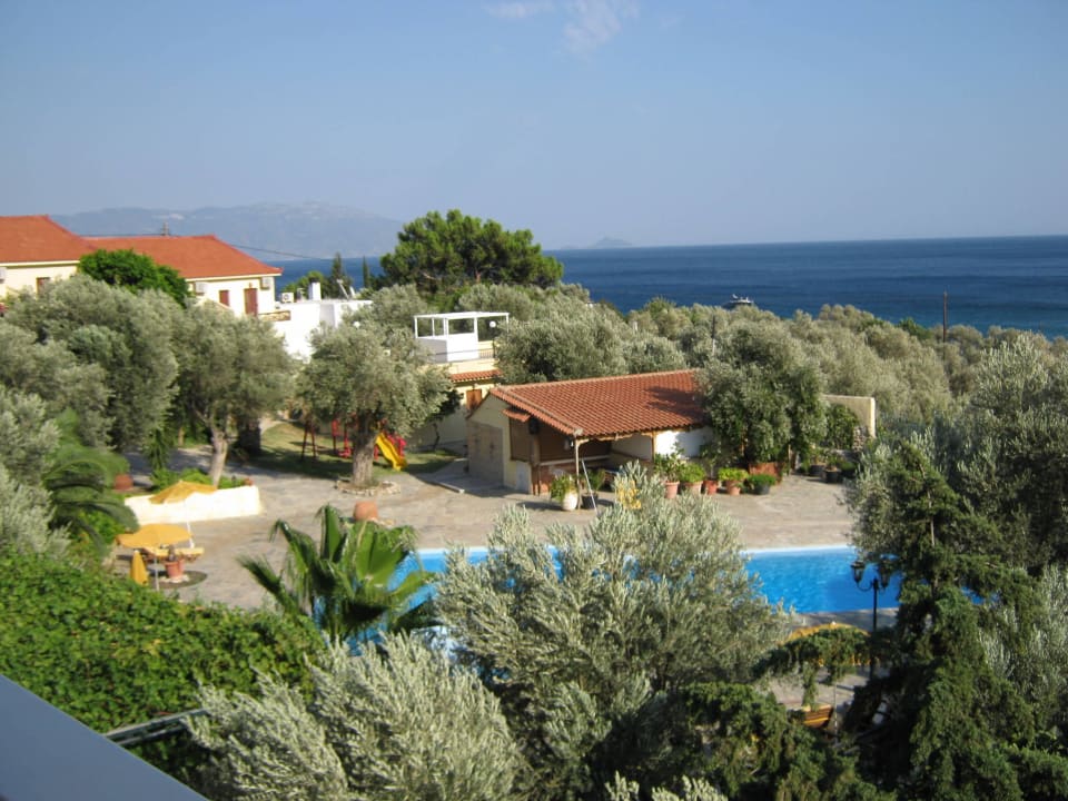 Pool - Hotelanlage - Meerblick Hotel Limnionas Bay Village