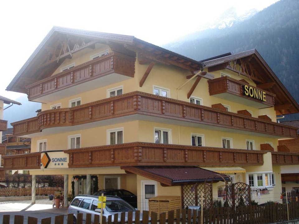 3 Sterne - Hotel Garni Sonne Neustift/Milders Appartements zur Sonne