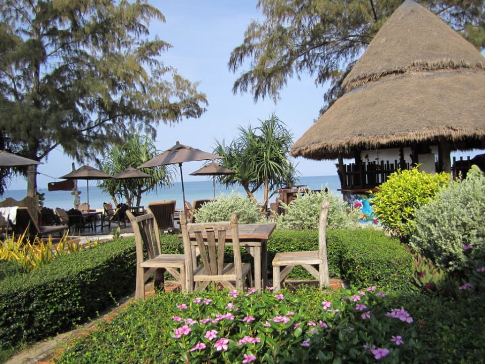 Tisch Hotel Lanta Castaway Resort