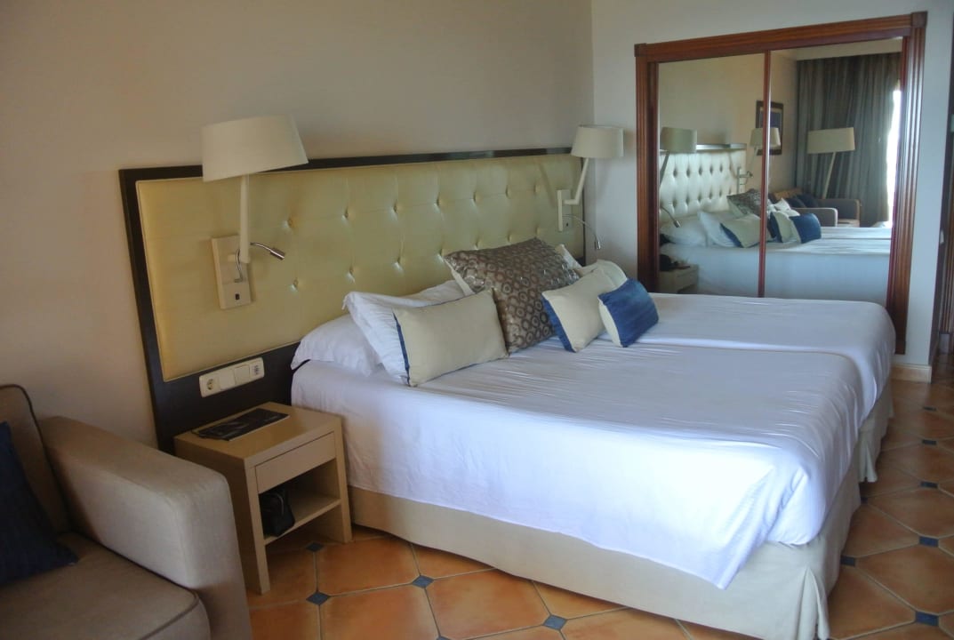 Bett H10 Playa Meloneras Horizons Collection