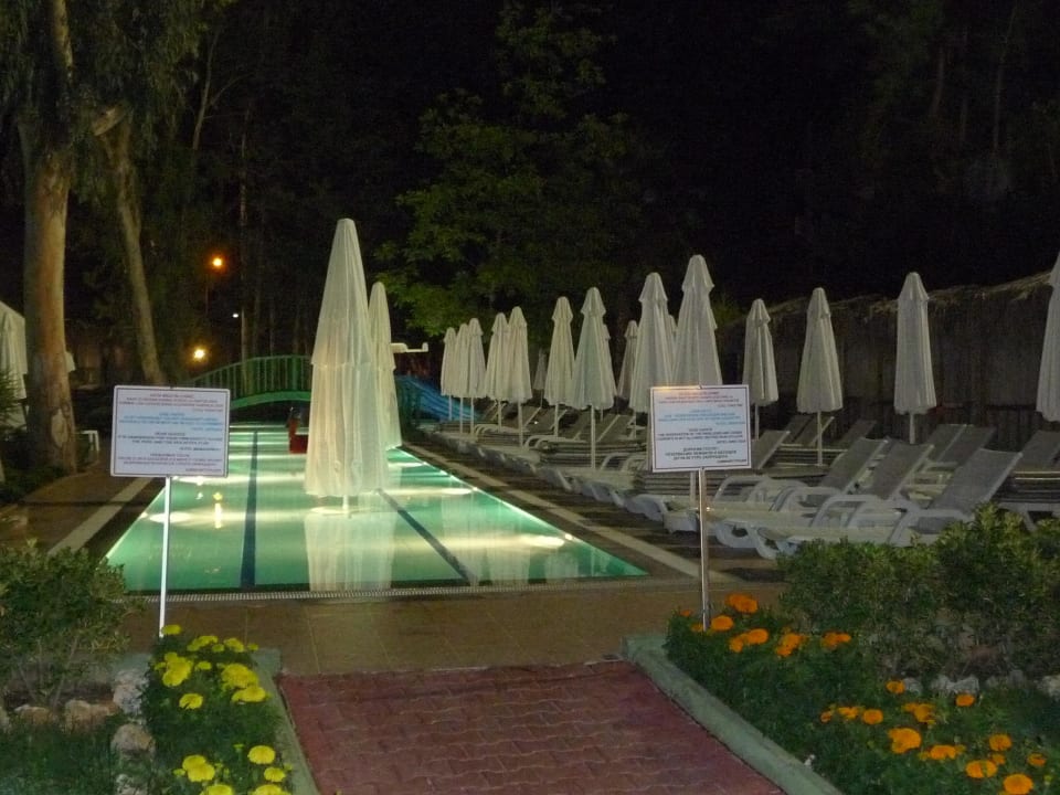 Kinderpool Botanik Hotel & Resort