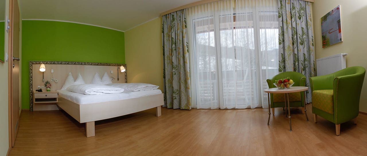 Zimmer Neubau Thermalbad Weissenbach OptimaMed Gesundheitsresort Weissenbach