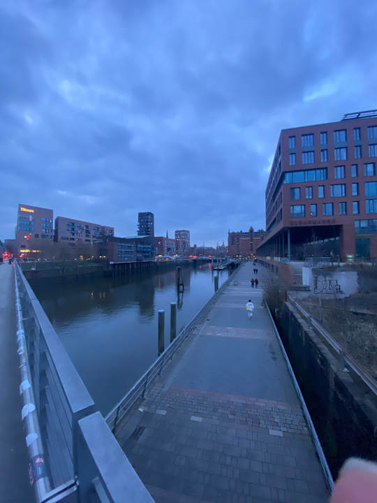 Ausblick JUFA Hotel Hamburg HafenCity