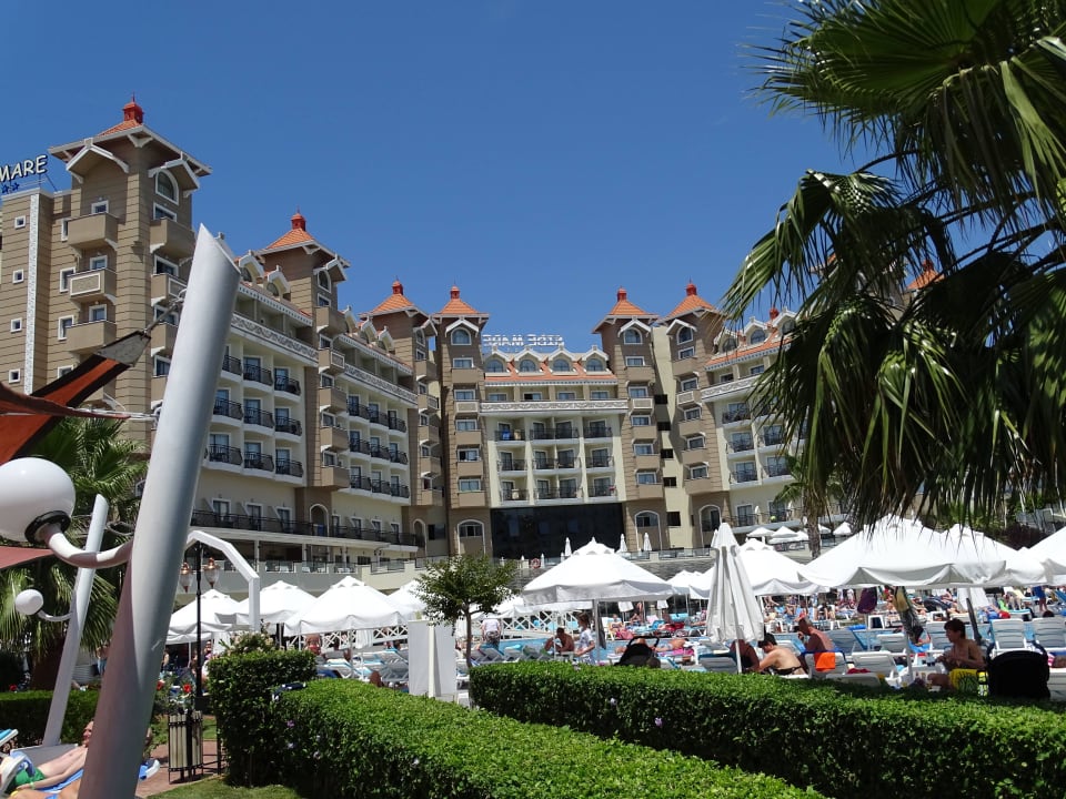 Ausblick vom Poolrestaurant in die Anlage Side Mare Resort & Spa