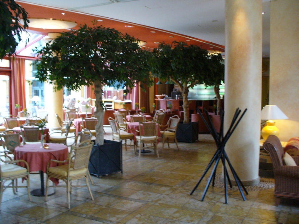 Sitzmöglichkeiten Richtung Bar Hotel Elbflorenz Dresden