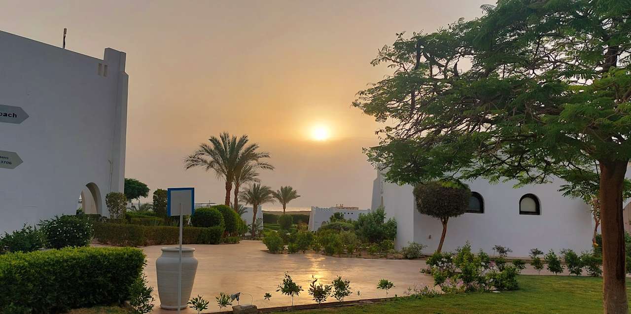 Außenansicht Hilton Marsa Alam Nubian Resort