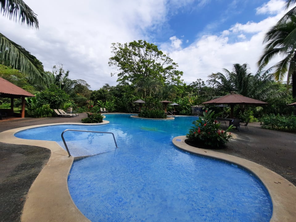 Pool Hotel Laguna Lodge