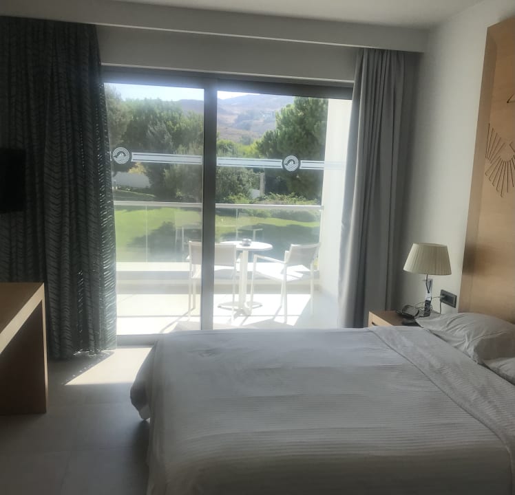 Zimmer Blue Lagoon Ocean