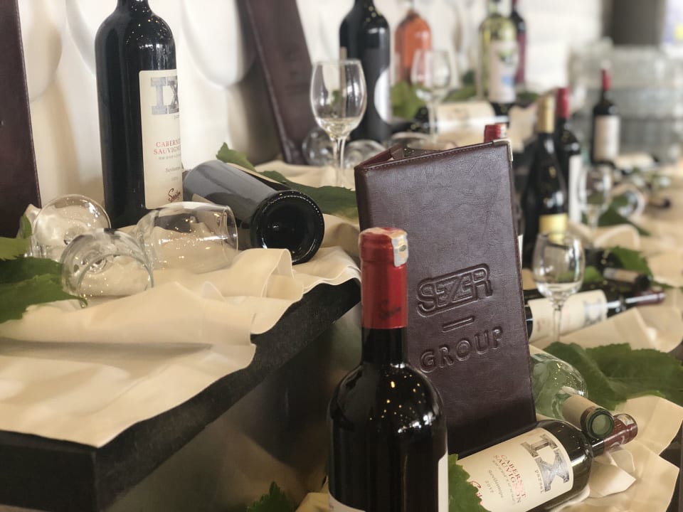 Gastro Hotel Grand Side