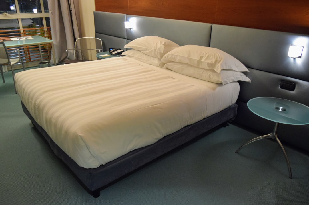 Zimmer DoubleTree by Hilton Turin Lingotto