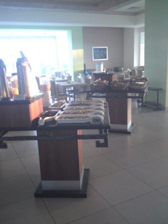 Oliwki -wybór śniadaniowy Hotel Babaylon