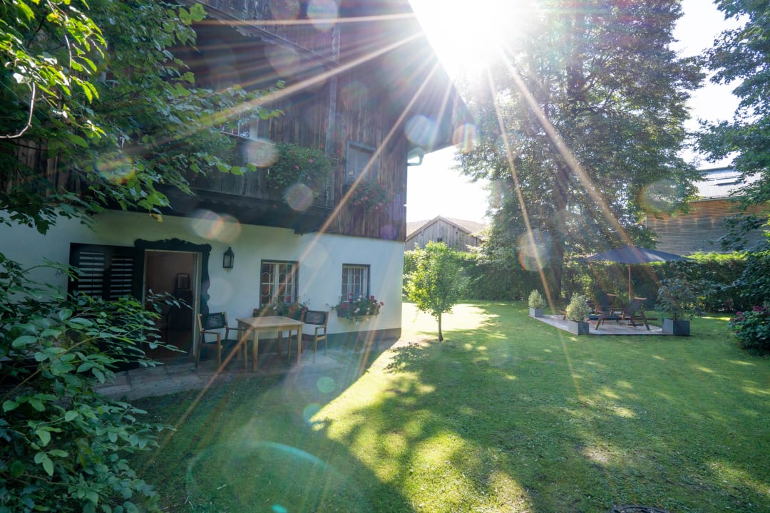 Gartenanlage Der Schlosswirt zu Anif - Biedermeierhotel & Restaurant