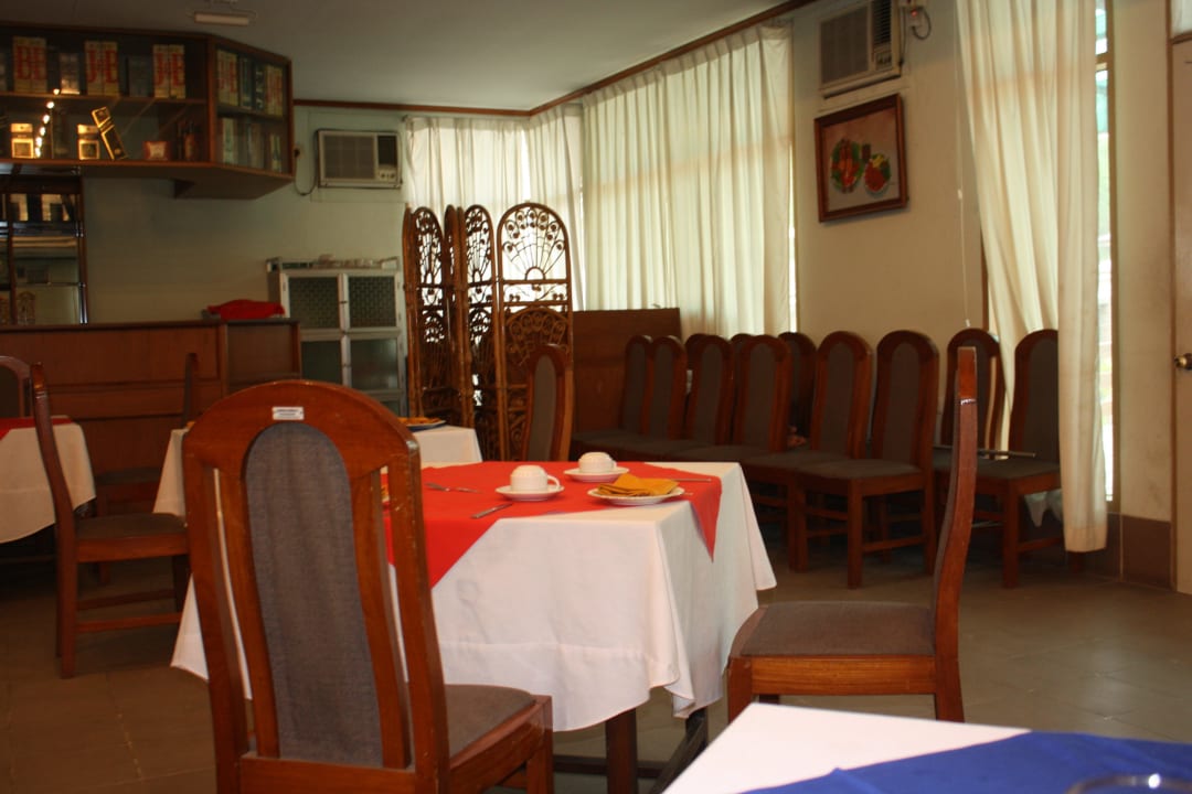 Frühstück und Speiseraum Hotel Treasure