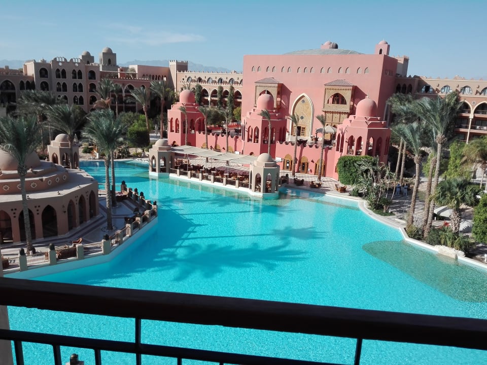 Pool Makadi Palace
