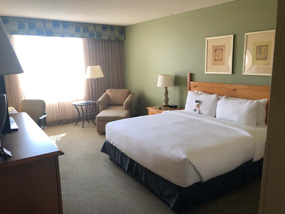 Zimmer Doubletree Hotel Tucson at Reid Park