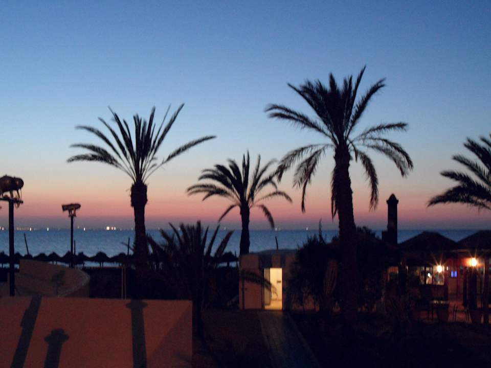 Sonnenuntergang  Hotel Rosa Beach