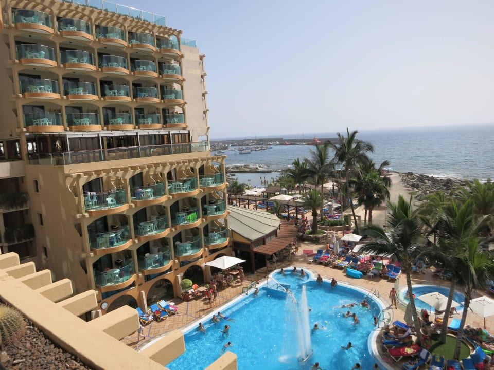 Zum Pool Bull Dorado Beach & Spa