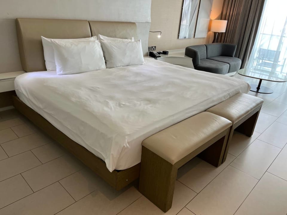 Zimmer W Abu Dhabi - Yas Island