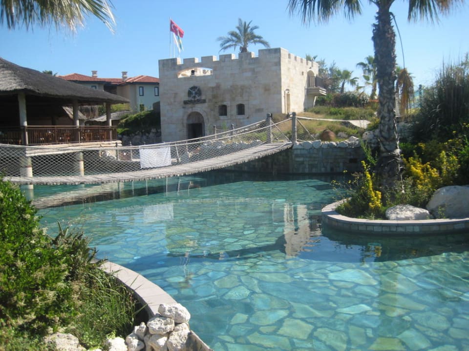 Lazy River Club Grand Side