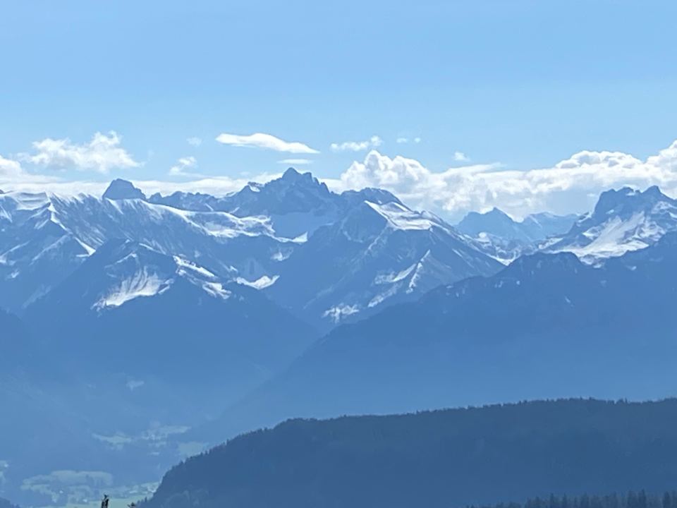 Ausblick Eldorado – Ferienwohnungen & Suiten im Allgäu