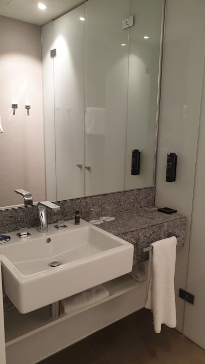 Zimmer Steigenberger Hotel München