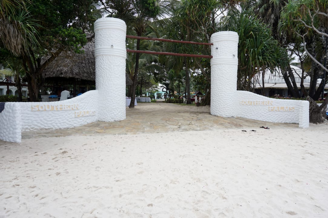 Strand Hotel Southern Palms Beach Resort