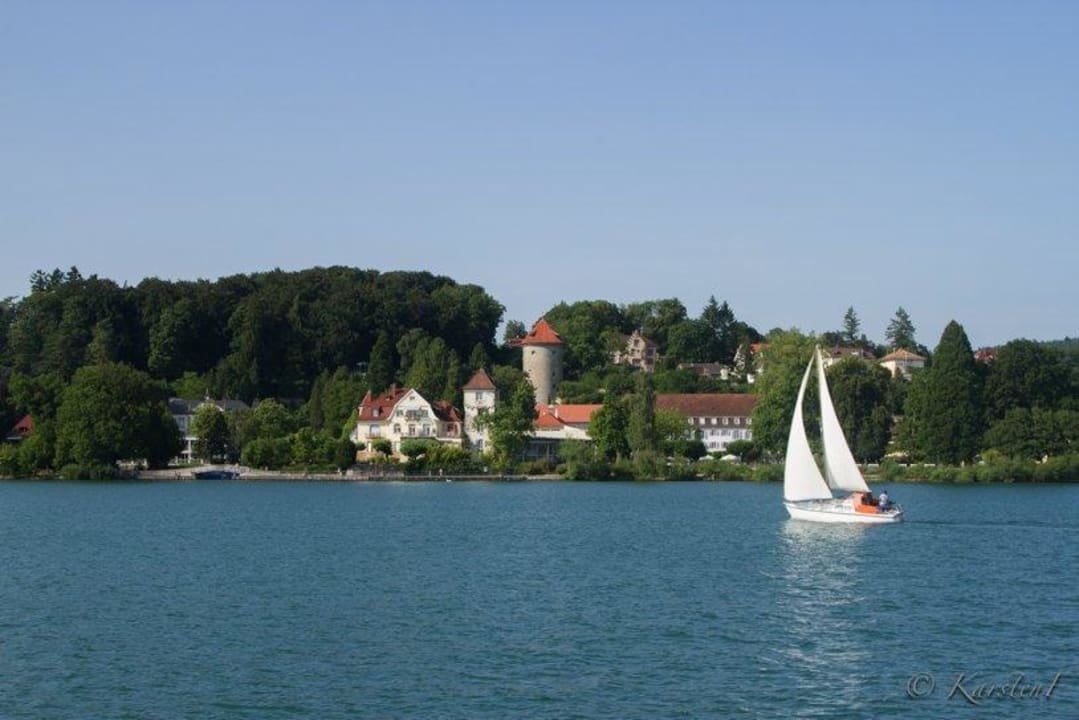 Hotel vom See aus betrachtet Bad-Hotel mit Villa Seeburg