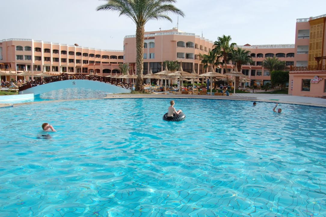 Pool Beach Albatros Resort