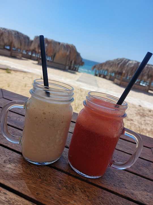 Gastro Asterias Beach