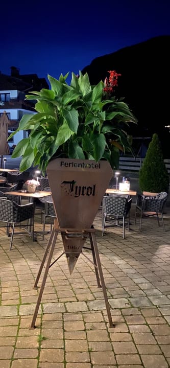Außenansicht Hotel Tyrol