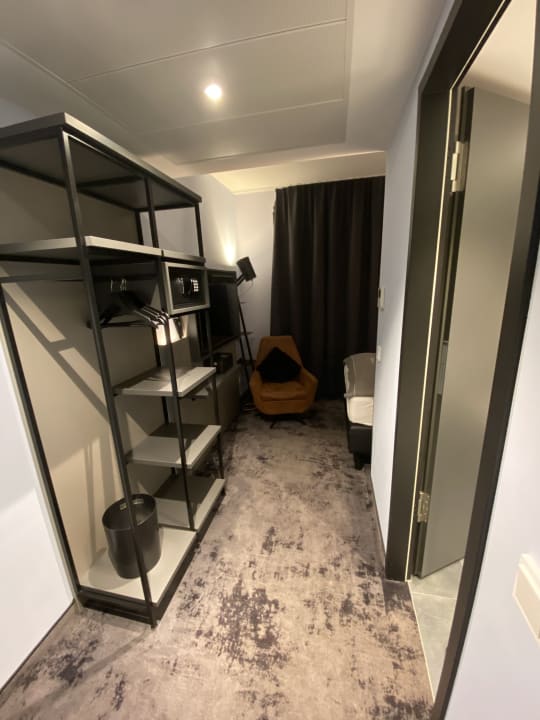 Zimmer Holiday Inn – the niu, Charly Frankfurt City