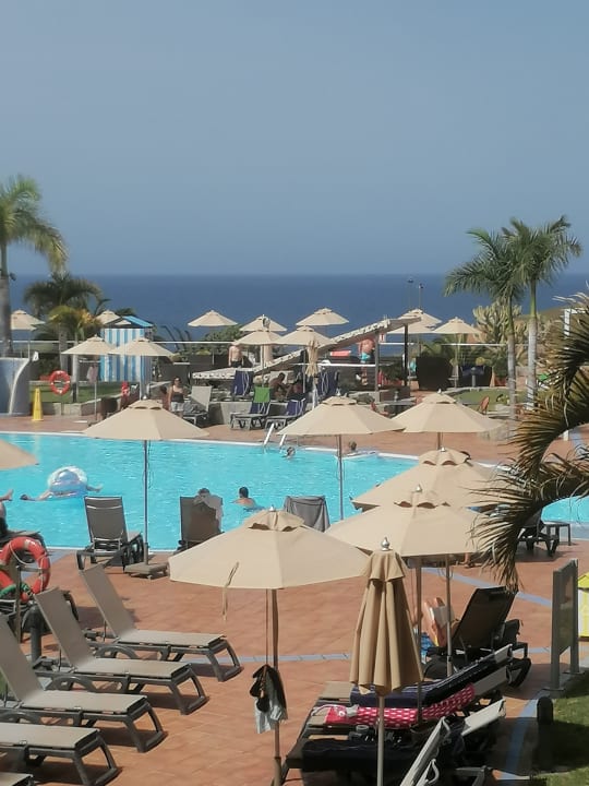 Pool H10 Playa Meloneras Horizons Collection