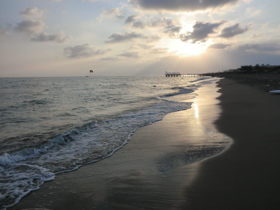 Wunderschöner Sonnenuntergang Crystal Paraiso Aqua Collection