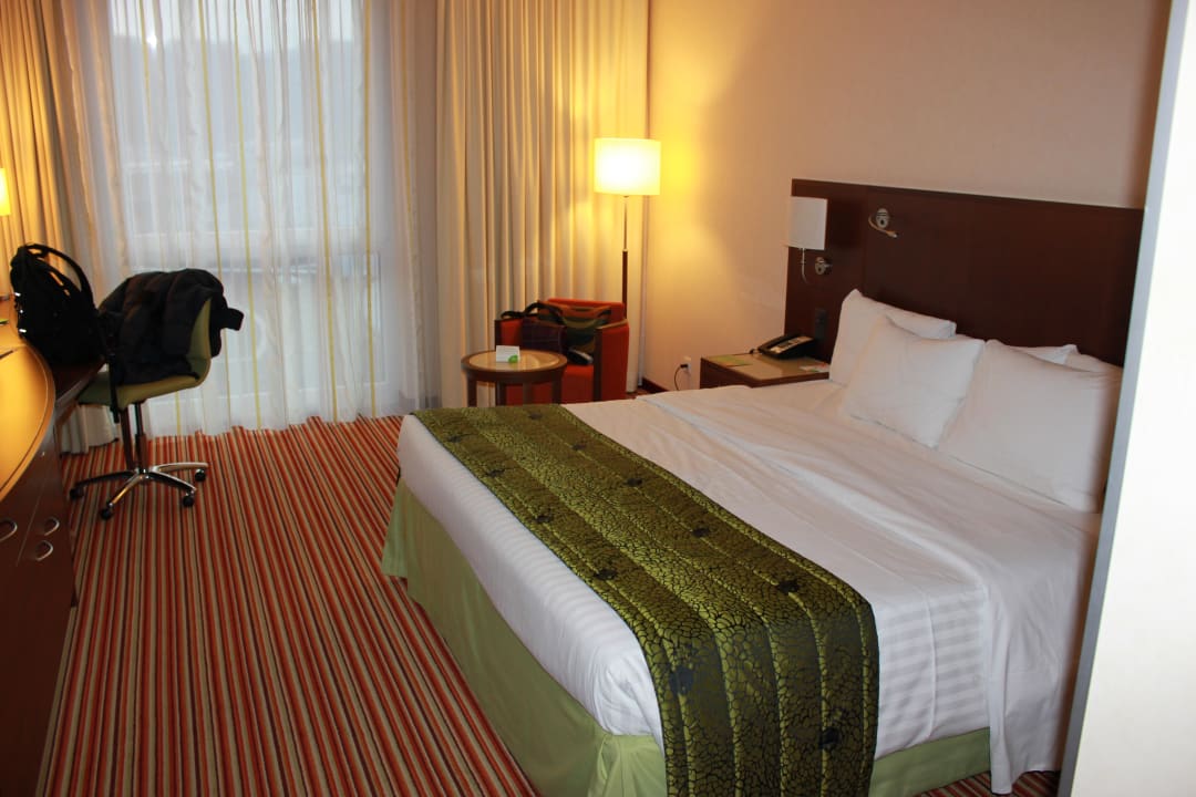 Doppelzimmer Courtyard by Marriott Basel