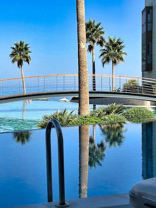 Pool AMIRA Luxury Resort  Adults Only