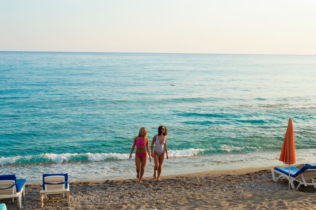 Strand Relax Beach Hotel