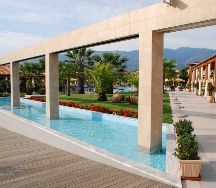 Wasserfall alltoura Club Hotel Poseidon Palace