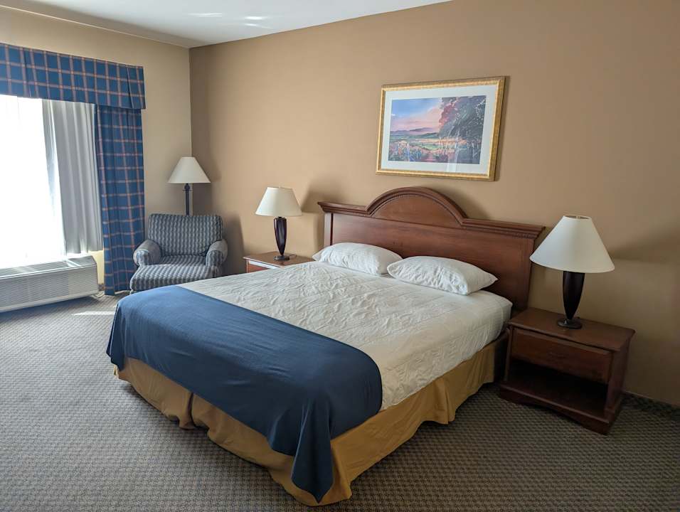 Zimmer Oasis Inn & Suites 29 Palms Near Joshua Tree National Park
