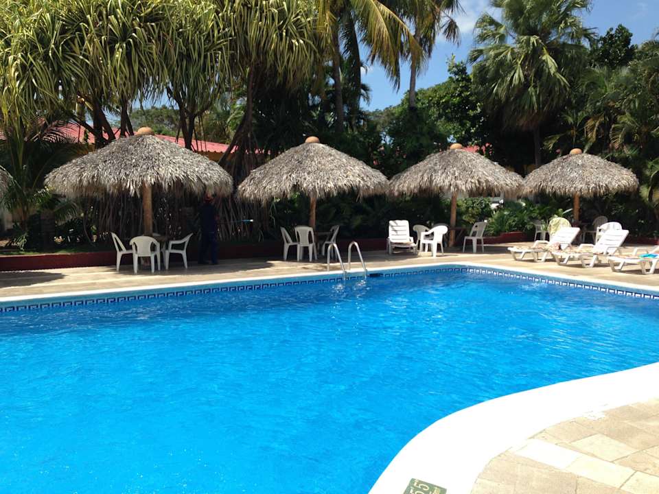 Pool Hotel Camino Real Managua