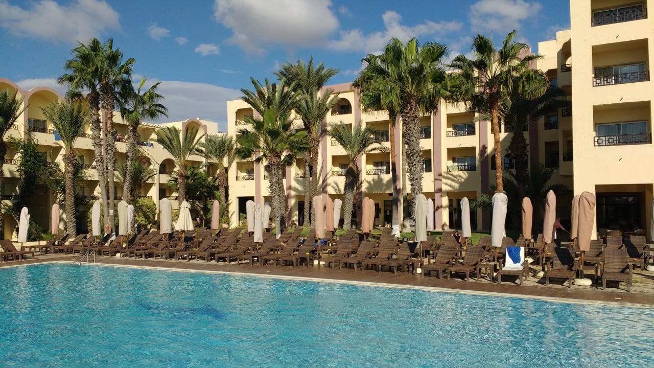 Pool Hotel Paradis Palace