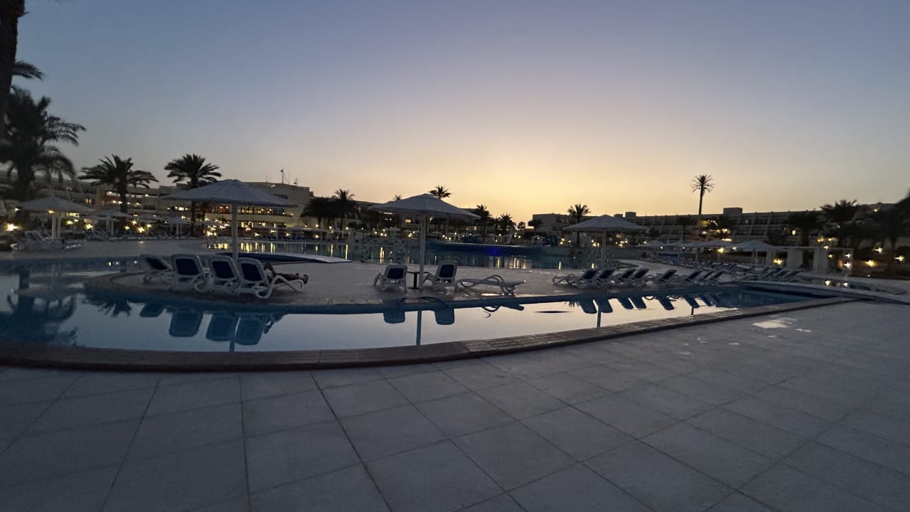 Pool Pharaoh Azur Resort