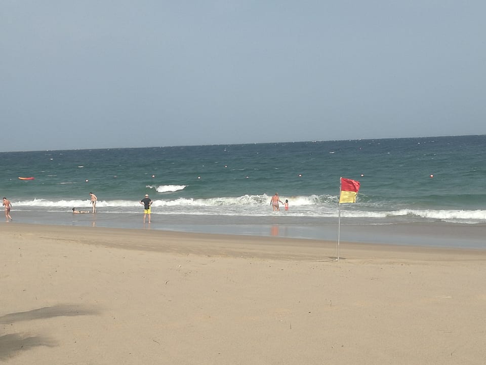 Außenansicht Hotel Le Meridien Al Aqah Beach Resort