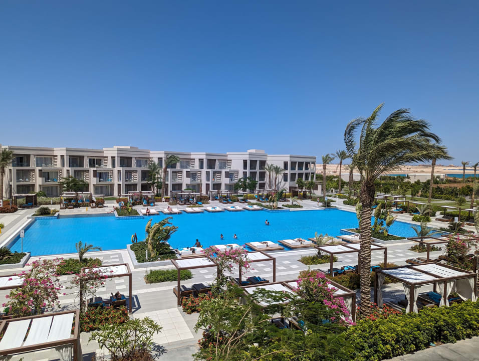 Pool Steigenberger Resort Ras Soma